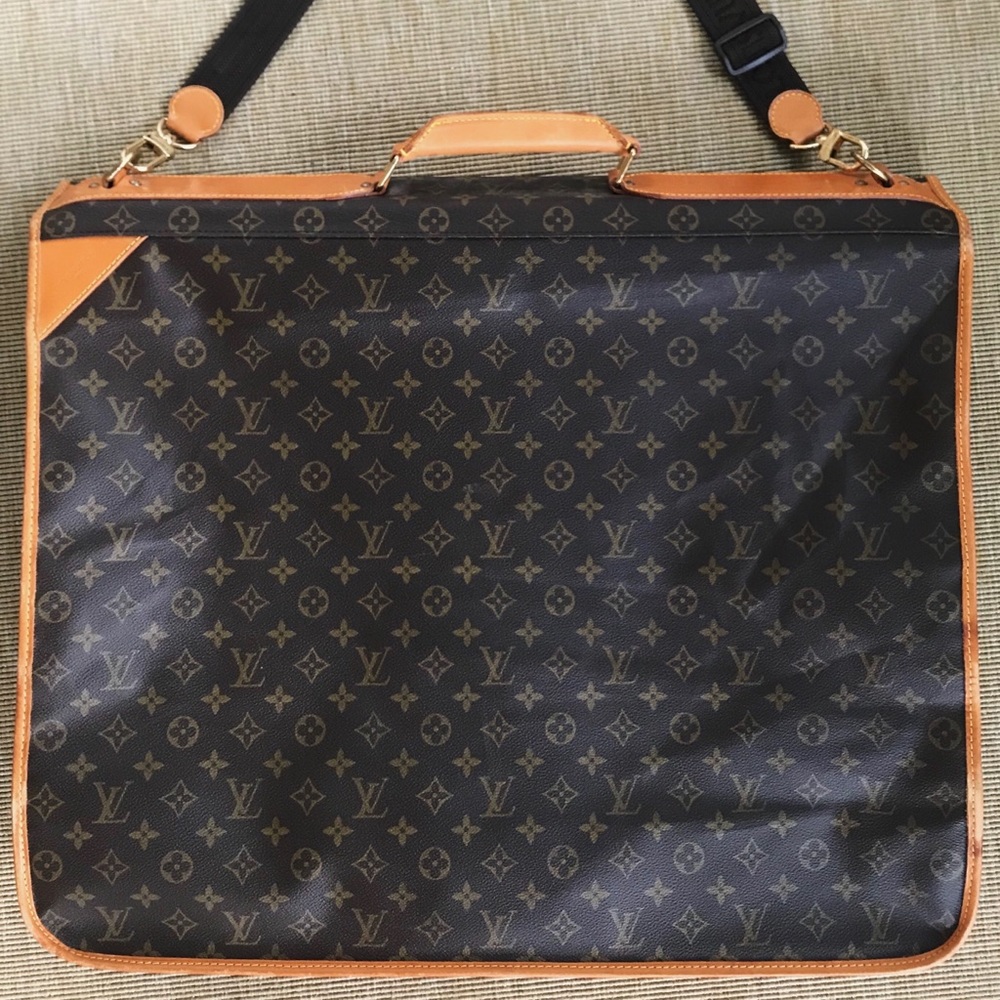 ✨ Louis Vuitton | LV | Vintage Garment Bag ✨